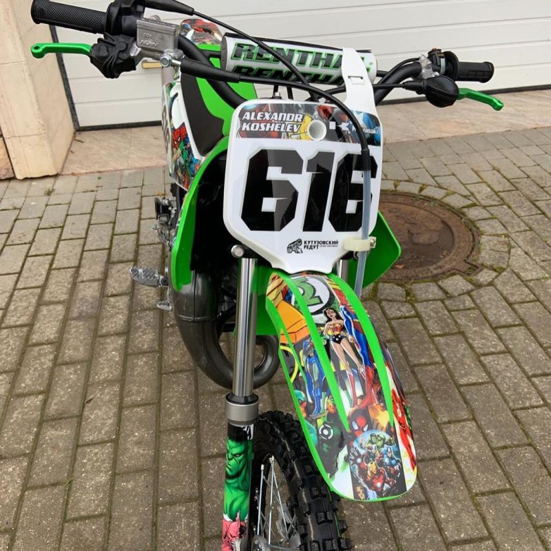 Kawasaki KX   ₪ 600    עיצוב אישי כולל משלוח עד הבית