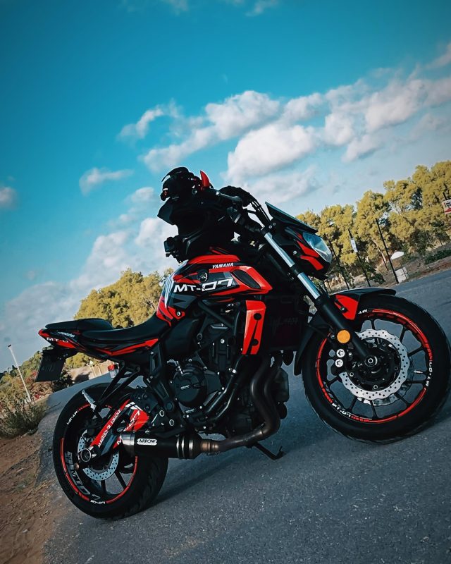 Yamaha MT07   ₪ 900    עיצוב אישי כולל משלוח עד הבית